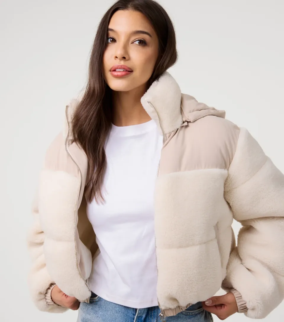 Women's Cream Tiered Hooded Coat