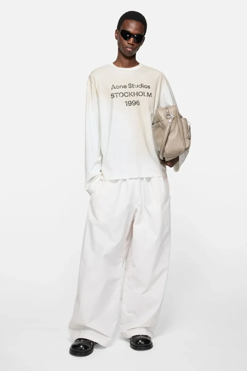 Sprayed 1996 logo t-shirt