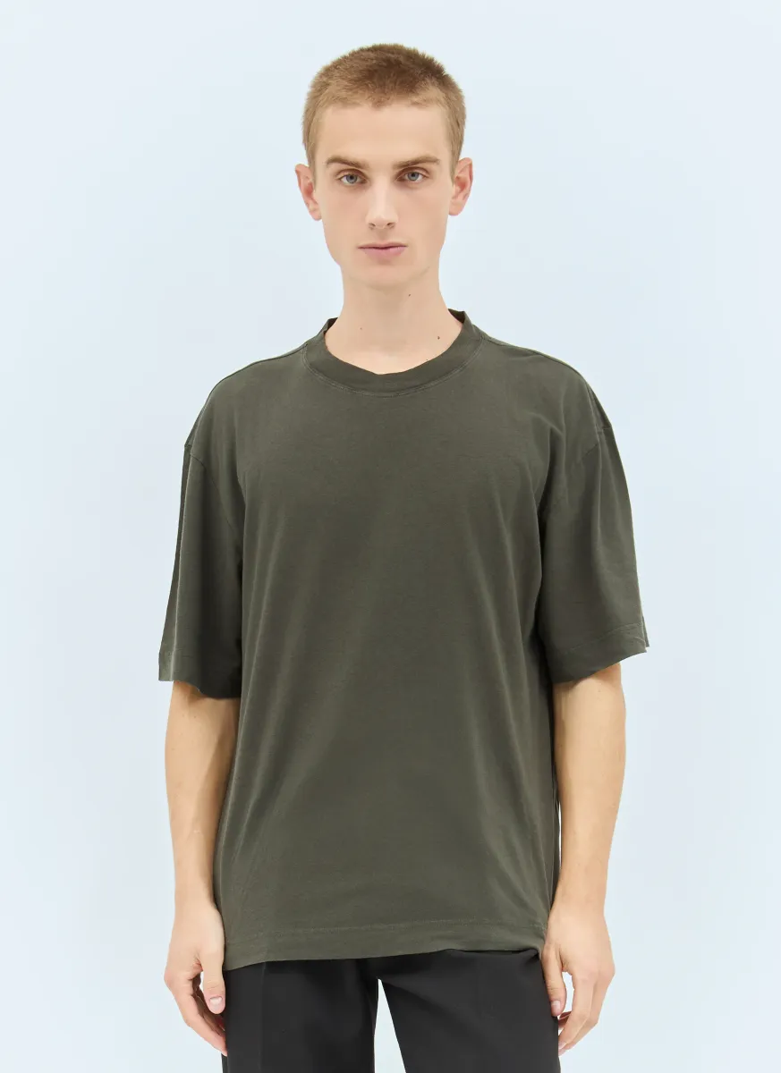 Simple T-Shirt