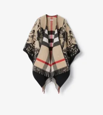 Gallant Knight Wool Cape in Archive beige