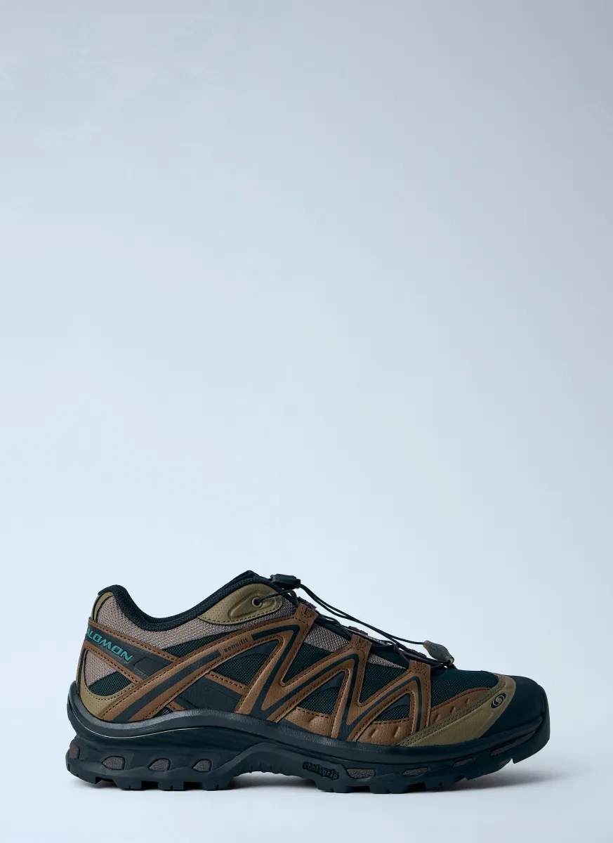 Advanced XT-Quest Sneakers