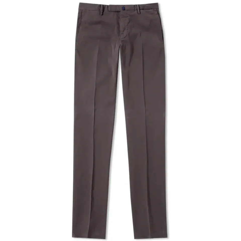 Garment Dyed Slim Fit Chino