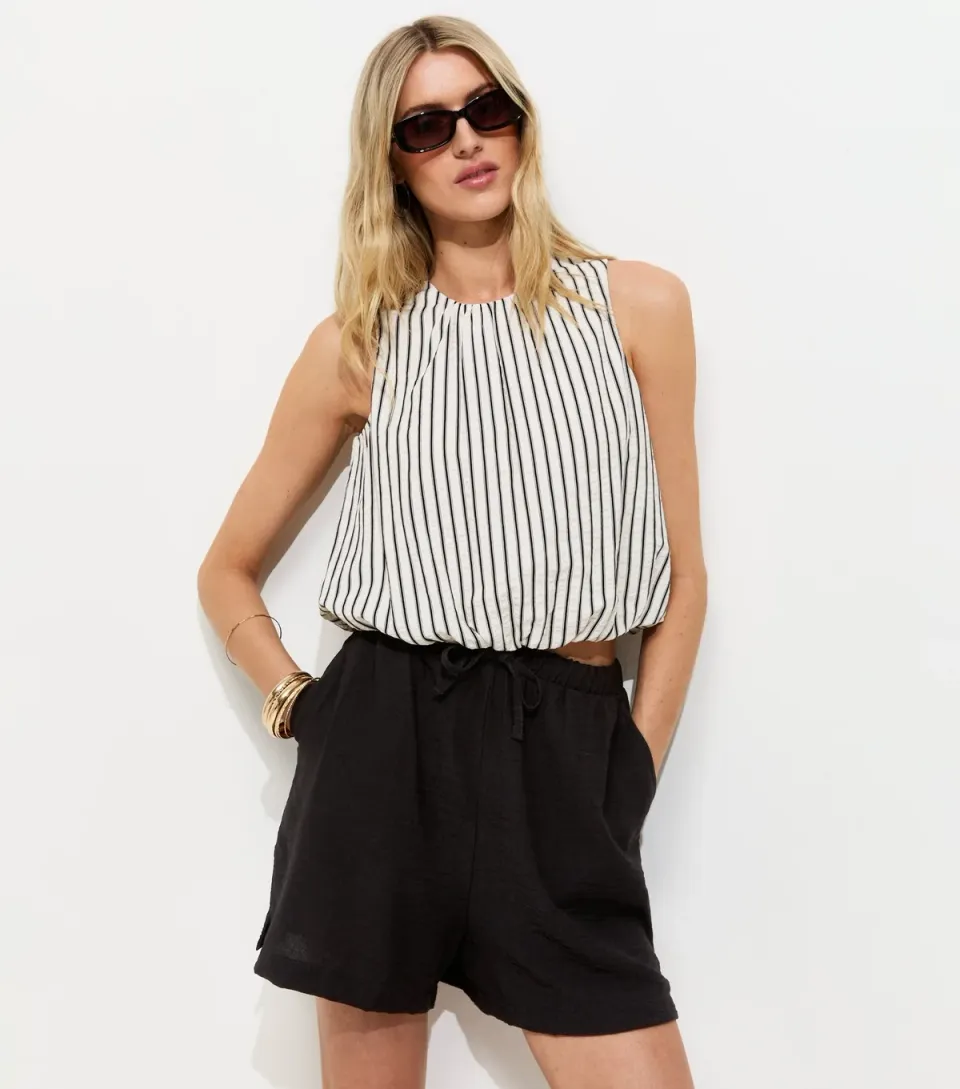 Women's Tall Black Woven Drawstring Waist Shorts