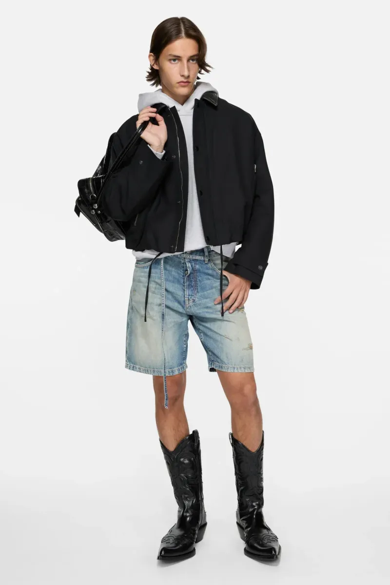 Denim shorts with belt