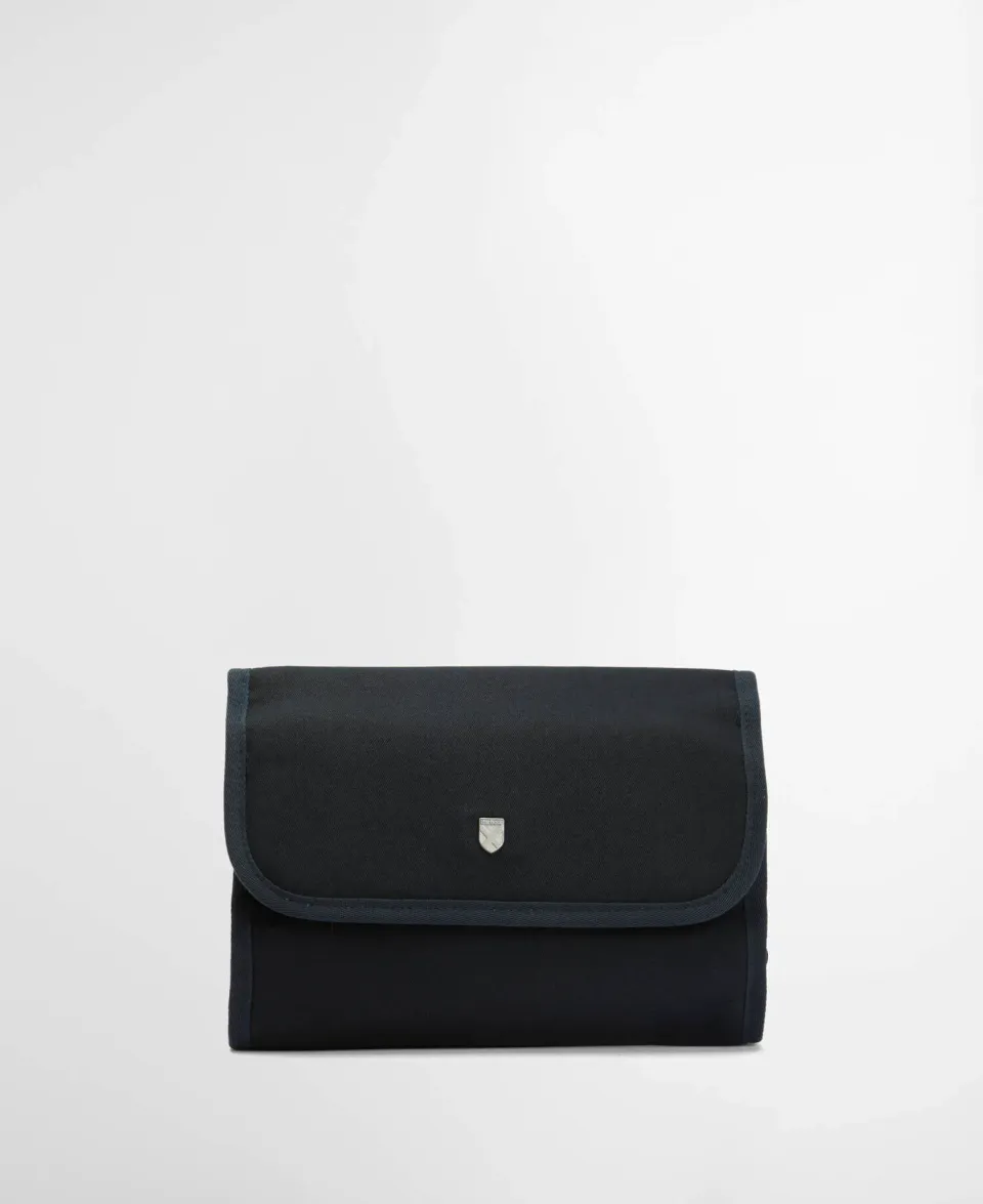 Cascade Hanging Wash Bag