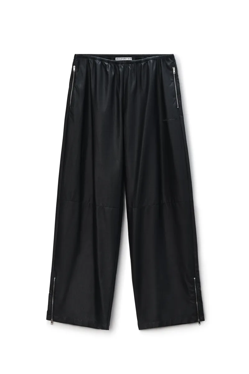 Unisex Track Pant Paper in Leather Mid-Rise