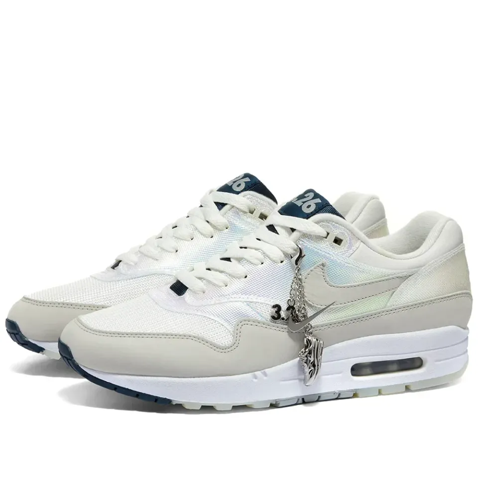 Air Max 1 ‘La Ville Lumière’ W