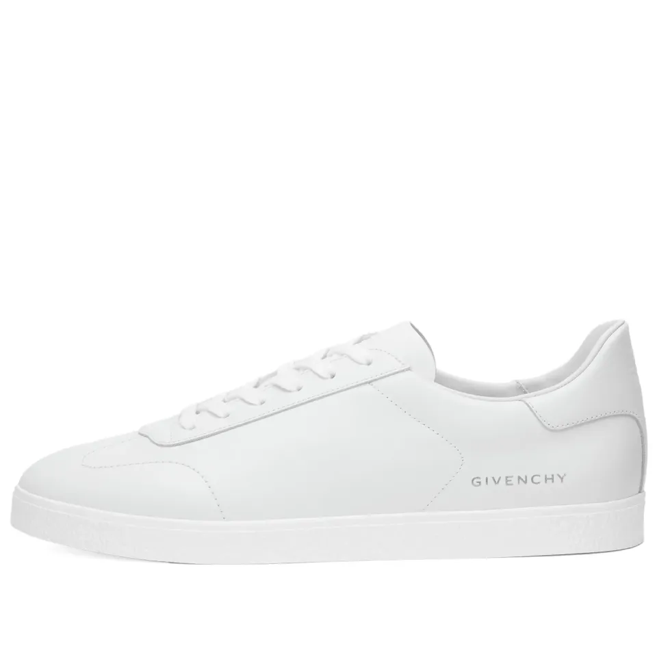 Town Sneakers