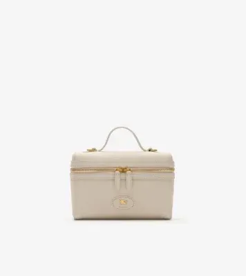 Bloomsbury Vanity Bag in Soap beige/light beige - Women, Leather