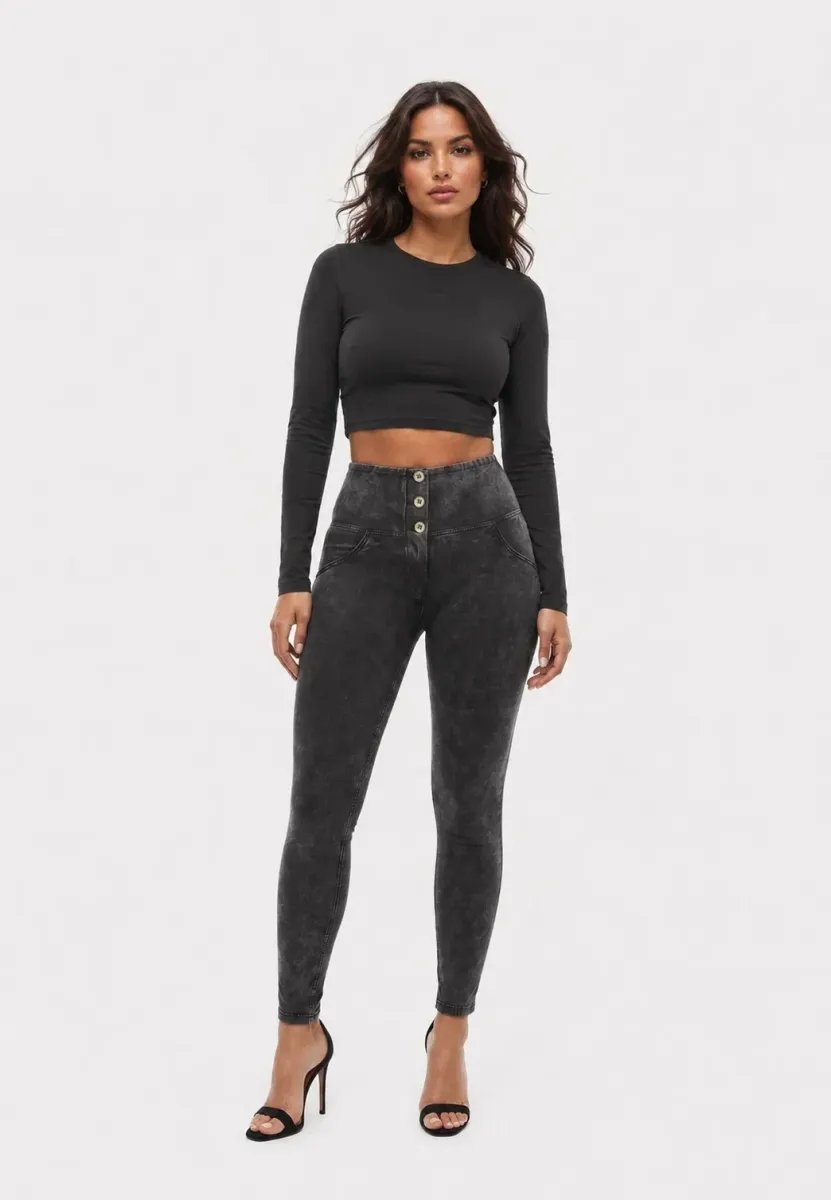 WRUP Garment Dyed Fashion - High Waisted - Full Length - Black