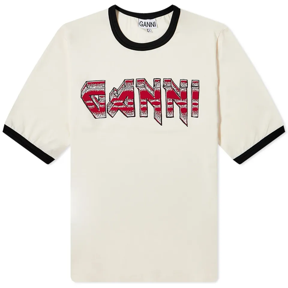 Fitted T-Shirt
