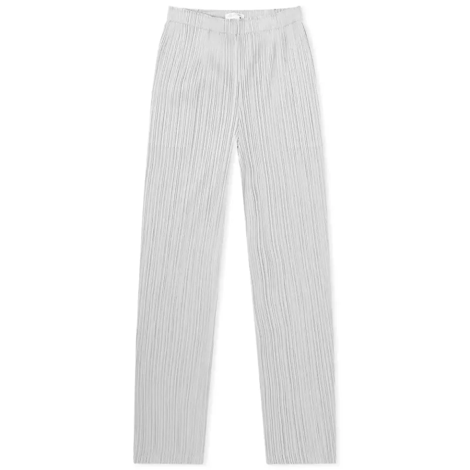 Basics Pleats Straight Pant