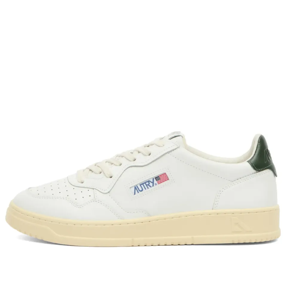 01 Low Leather Sneaker