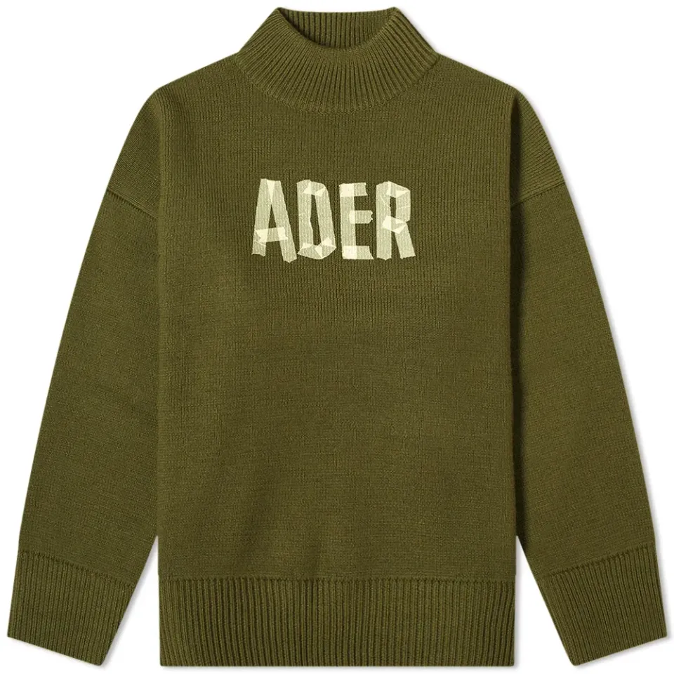 Oversized Tape Logo Crew Knit