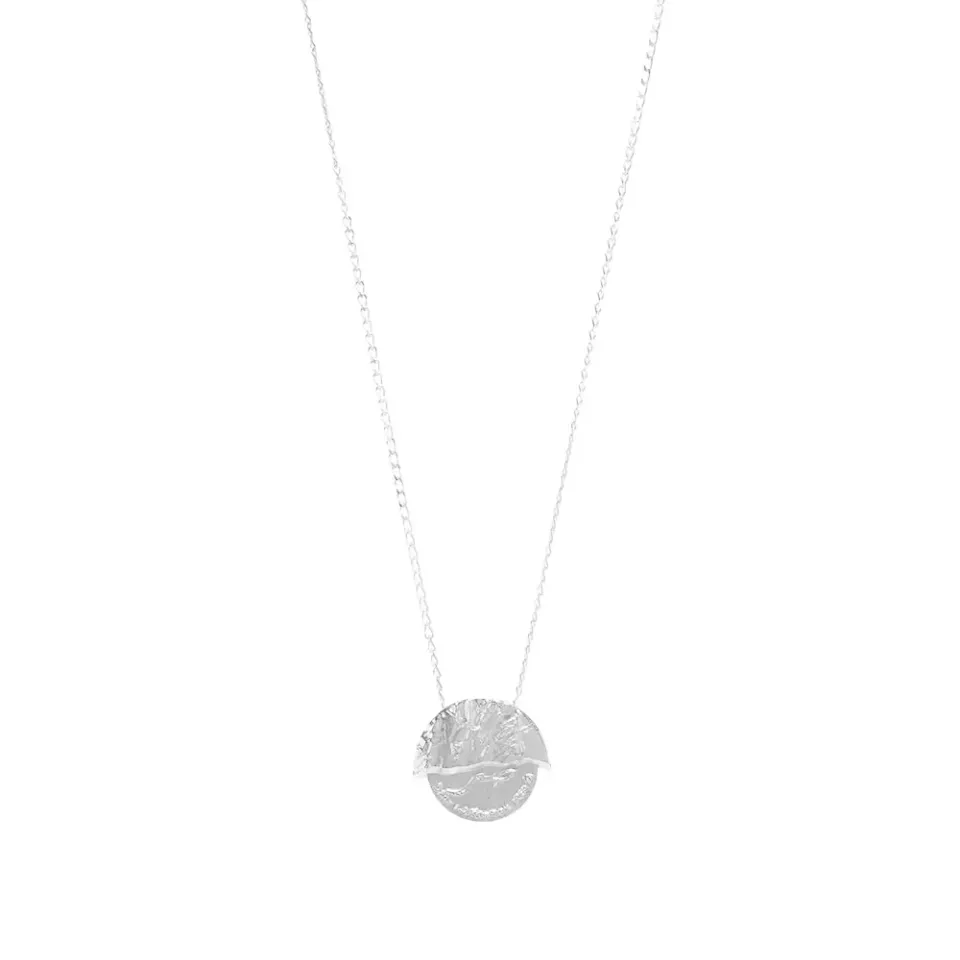 Naaz Pendant Necklace
