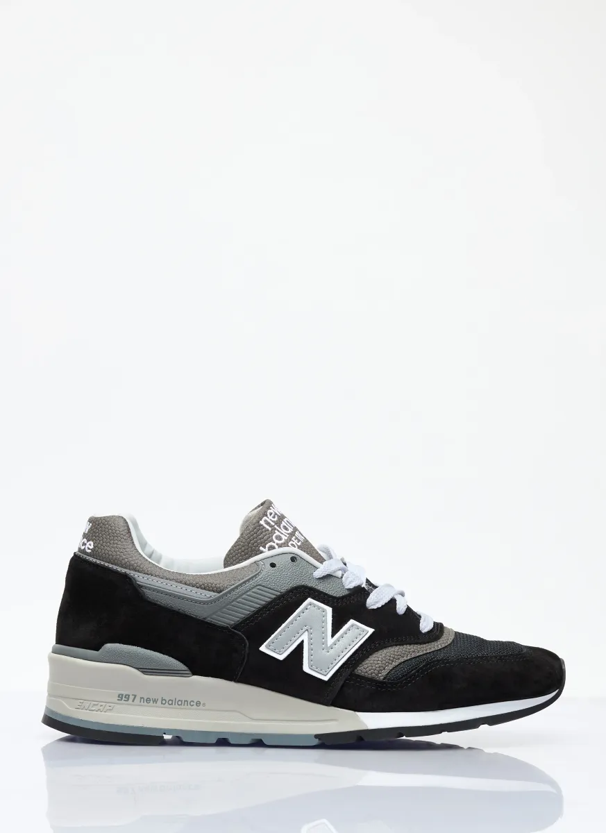 997 Sneakers