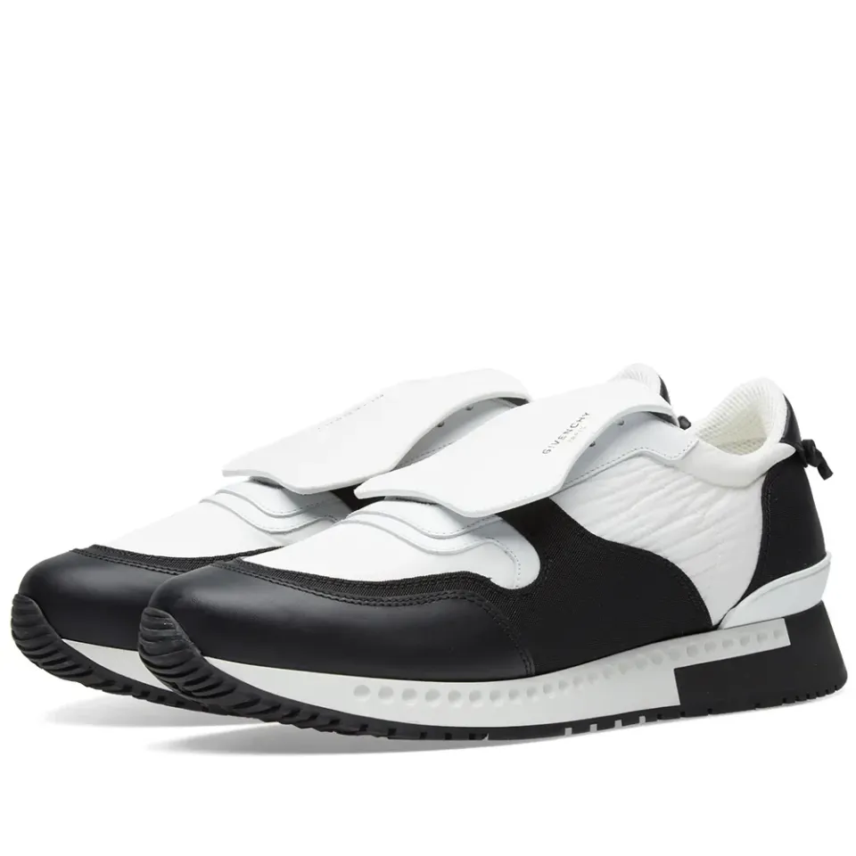 Active Runner Show Sneaker