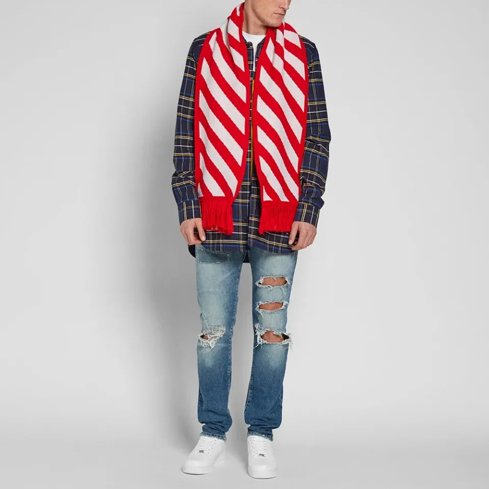 Diagonals & Arrow Scarf