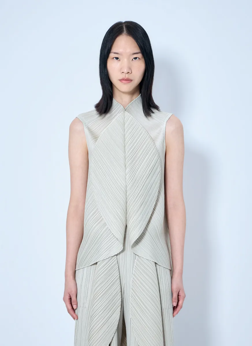 Sleeveless Pleated Top