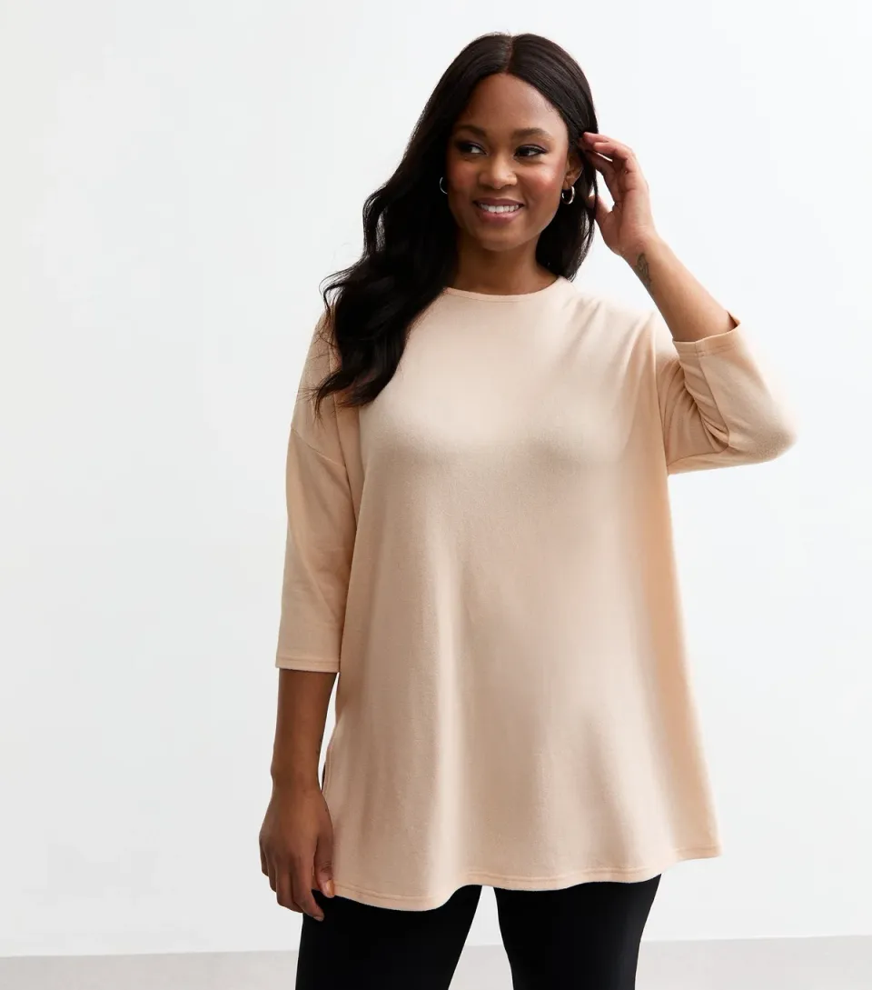 Women's Plus Size Cream Soft Touch Slit Hem Top Curves