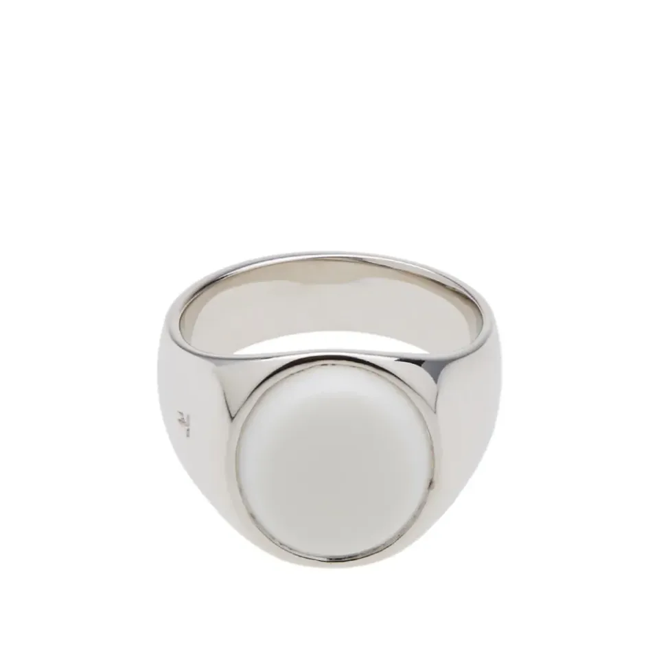 Oval White Agate Ring
