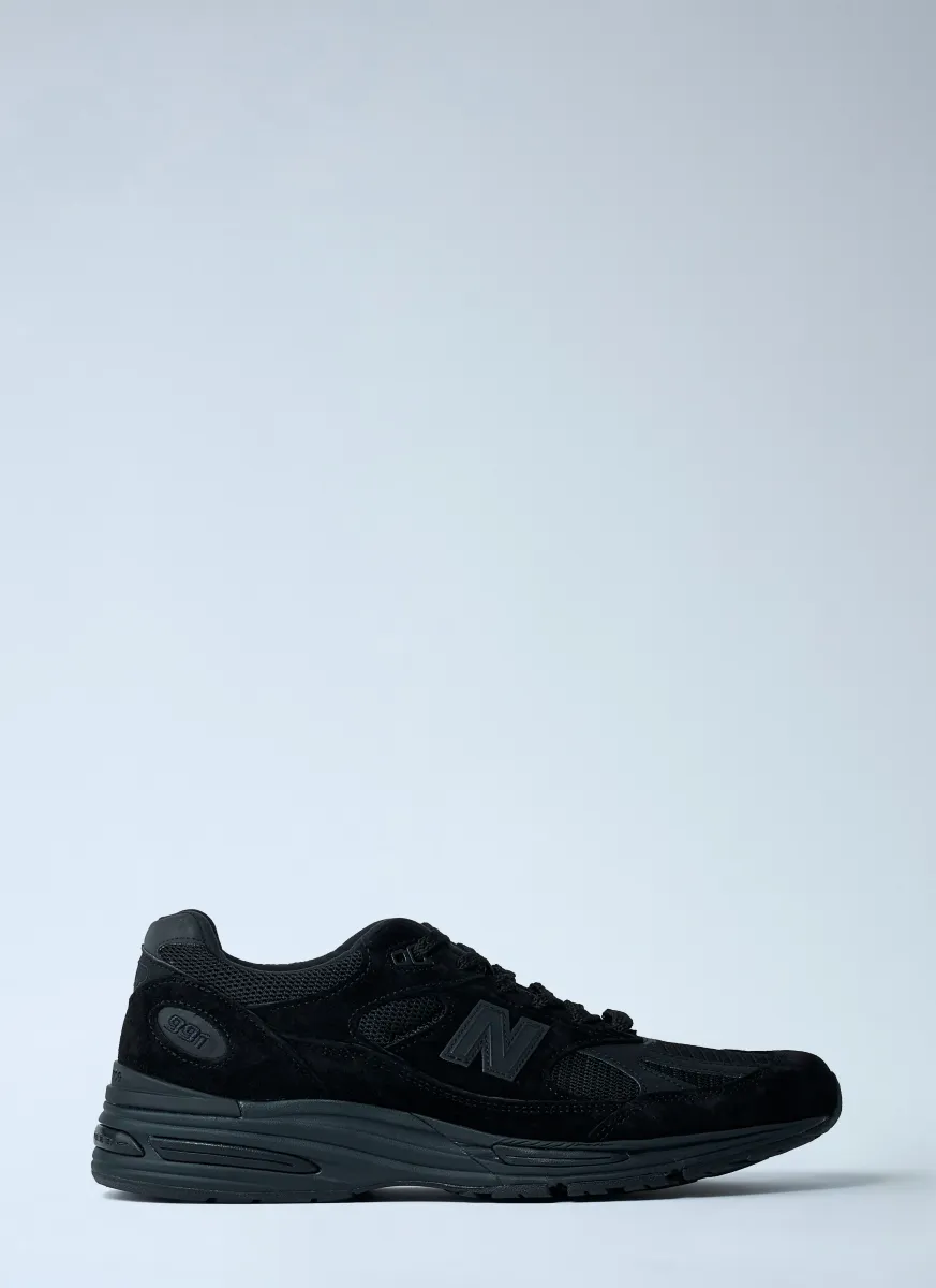 991V2 Sneakers