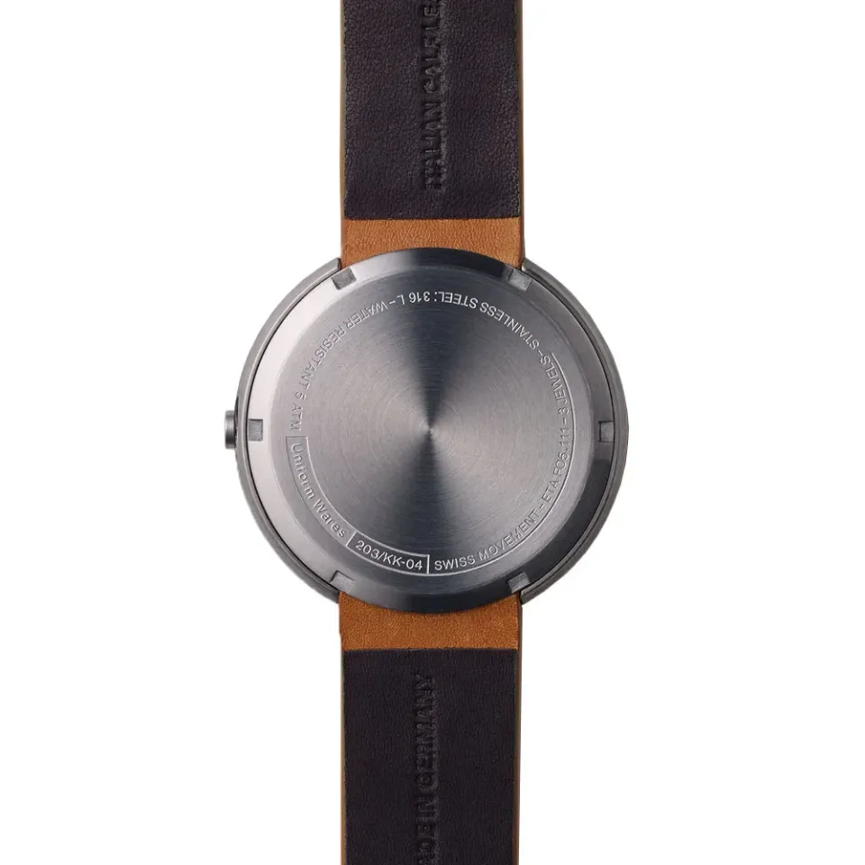 203 Series Calendar Wristwatch