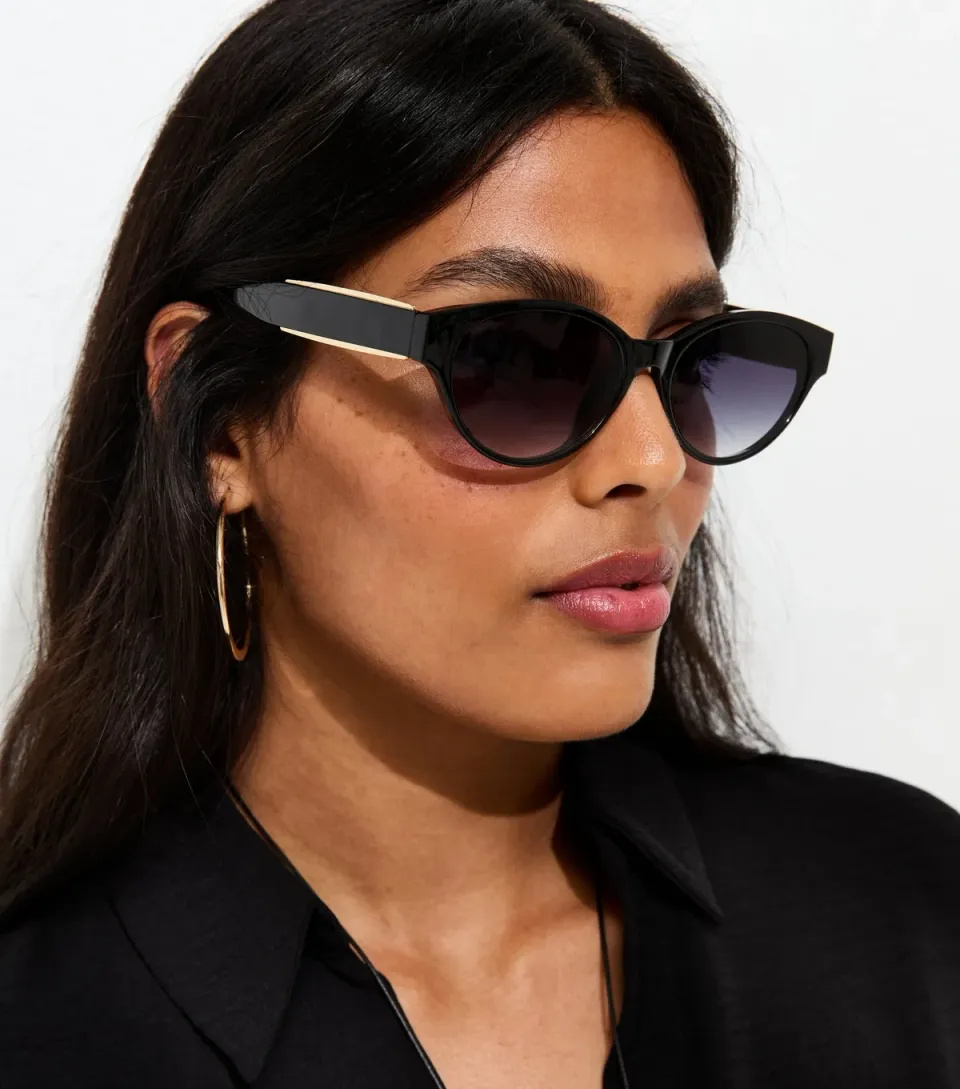 Black Oval Frame Sunglasses