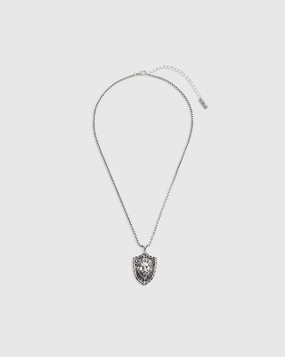 Lions Pendant Necklace