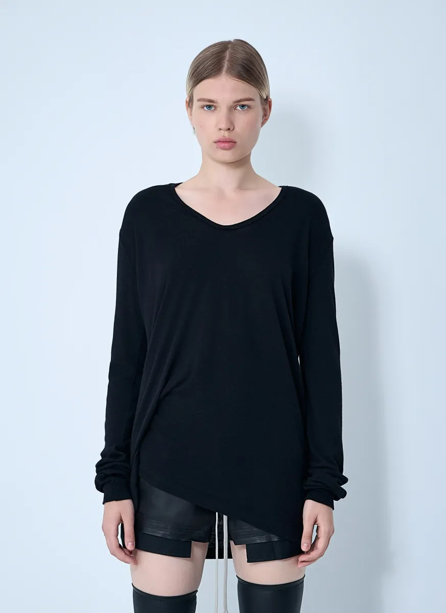Hiked Long Sleeve Top