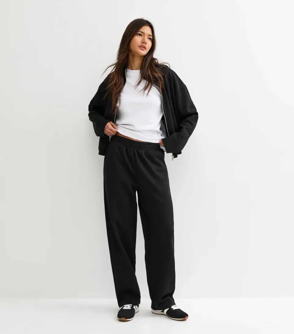 Women's Black Tapered Wide Leg Joggers