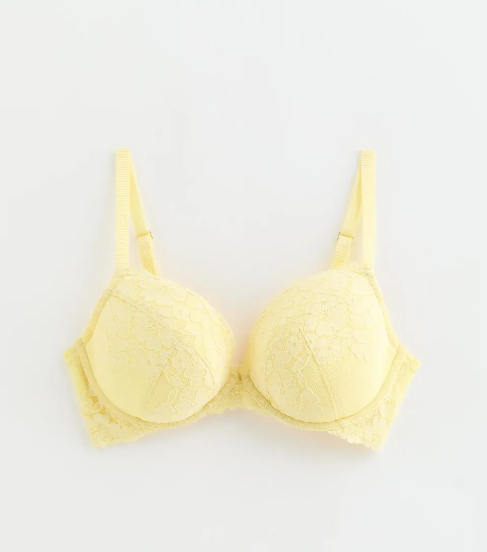 Women's Light Yellow DD+Floral Lace Plunge Bra