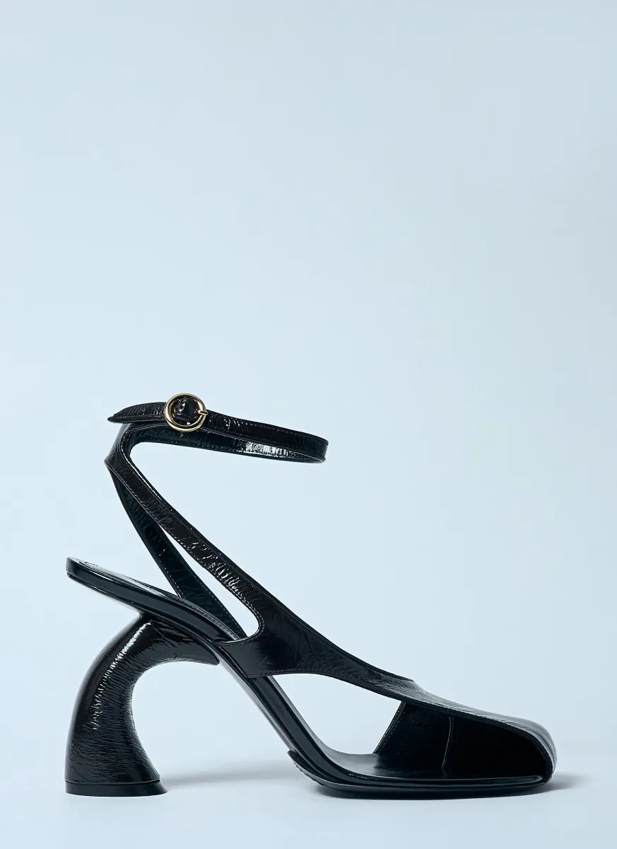 Asymmetric Heels