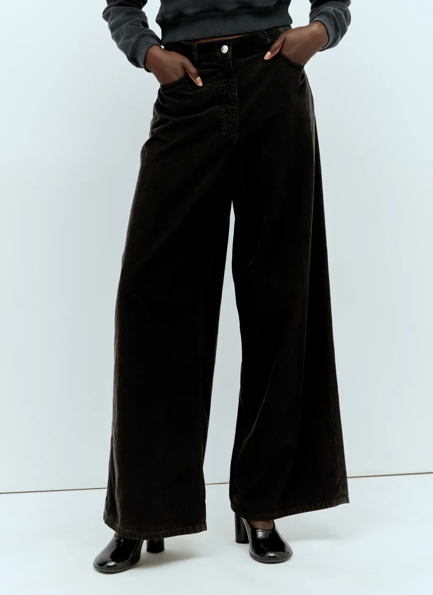 Chan Corduroy Pants