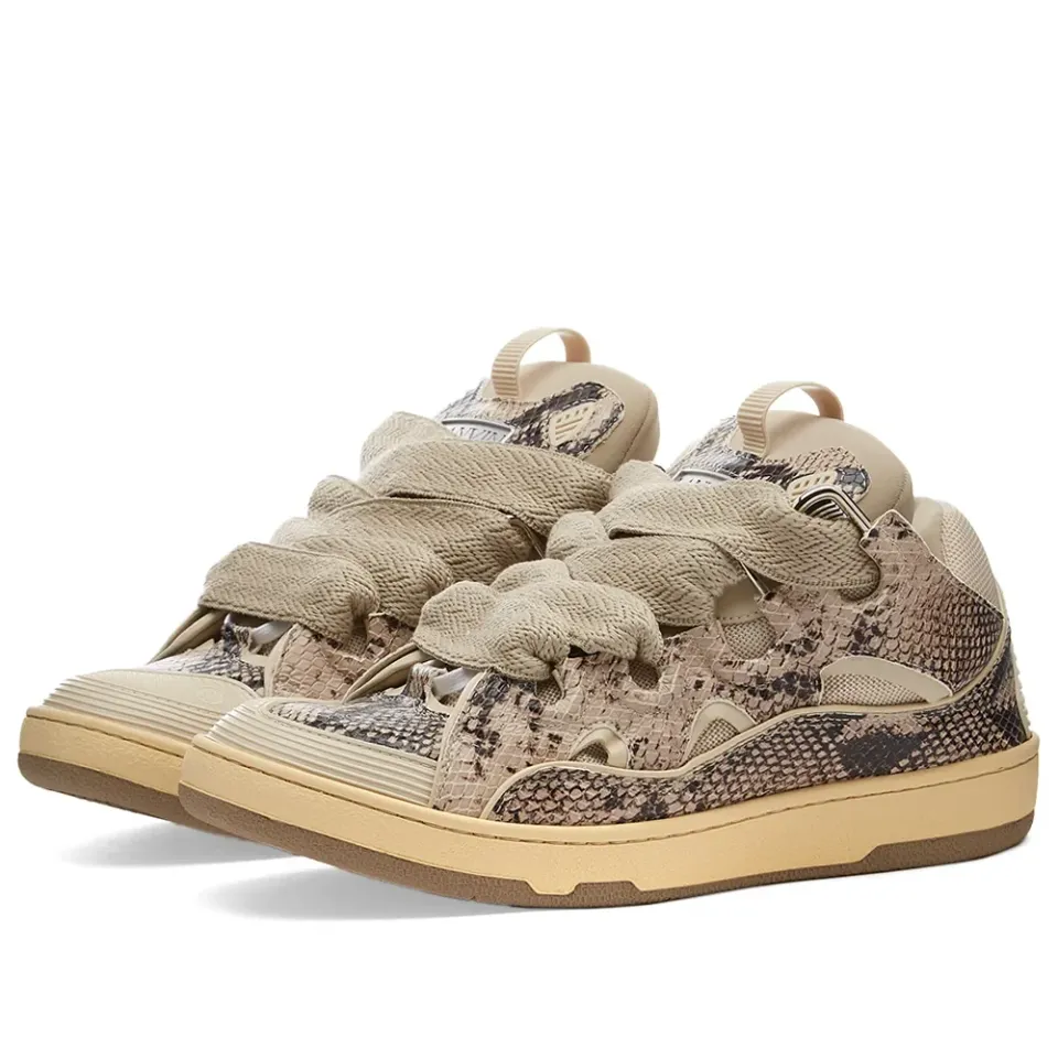 Curb Sneaker