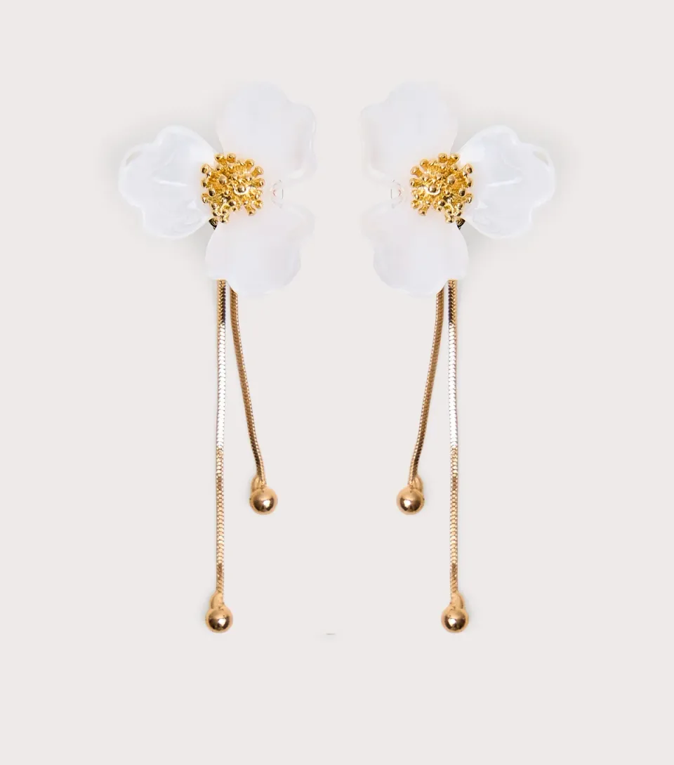 Cream Flower Drop Earrings