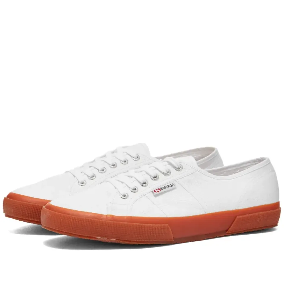 2750 Cotu Classic