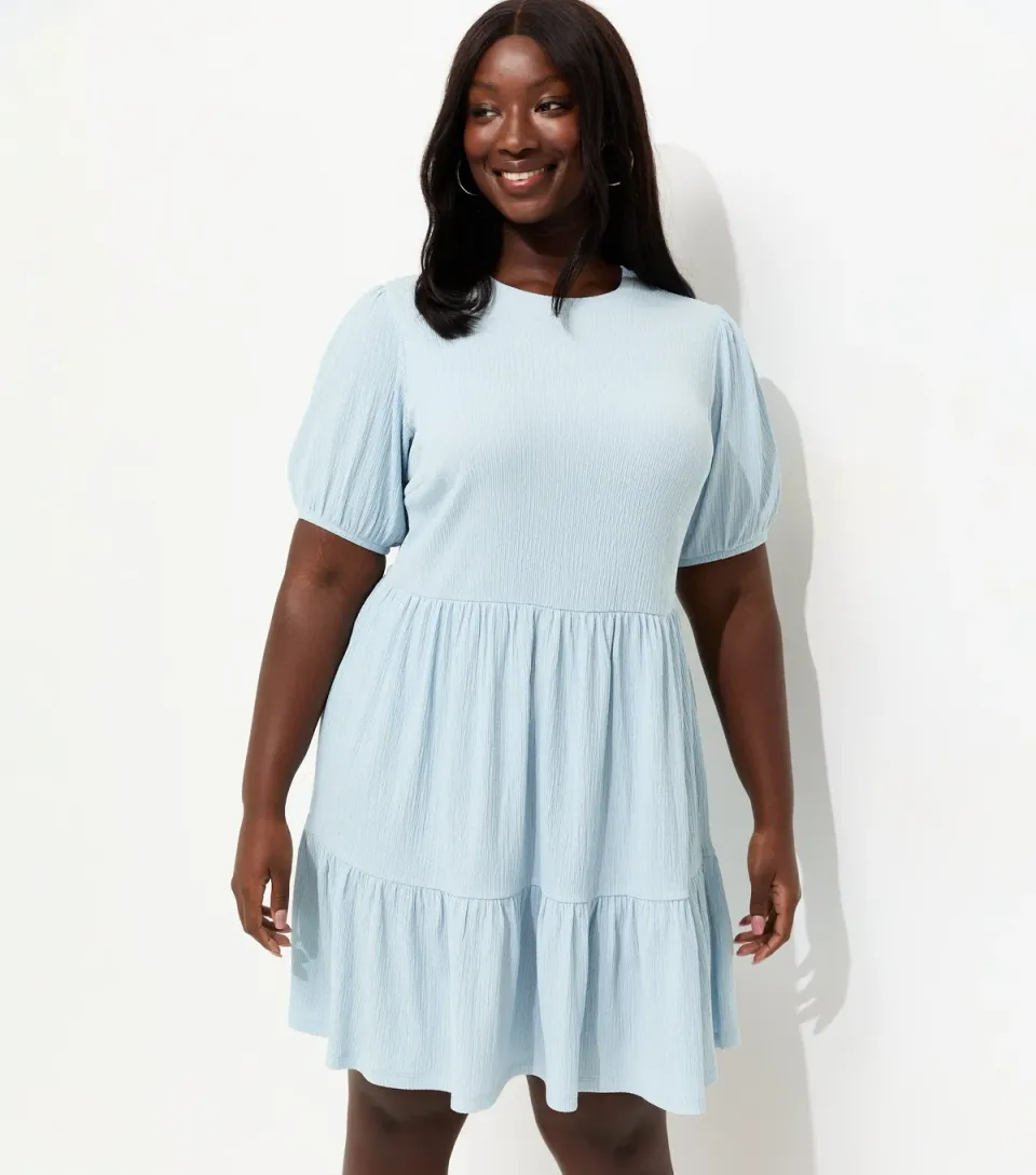 Women's Plus Size Blue Crinkle Texture Tiered Smock Mini Dress Curves