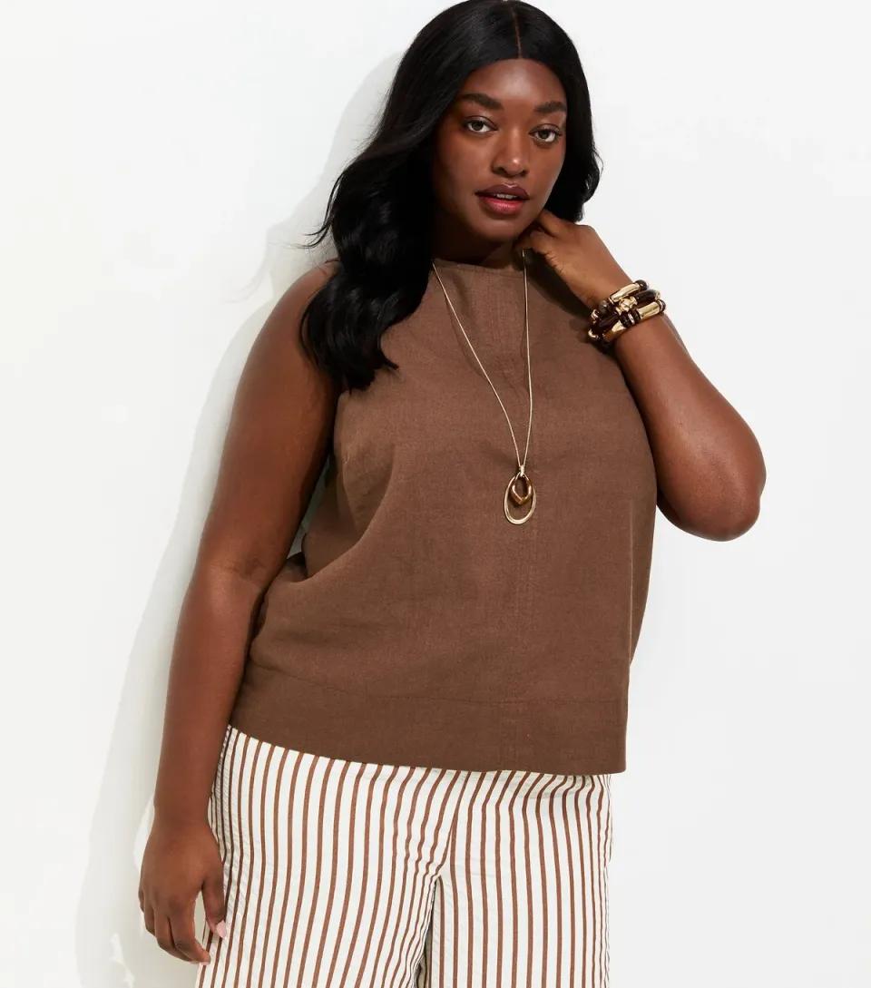 Women's Plus Size Dark Brown Linen Rich Sleeveless Top Curves