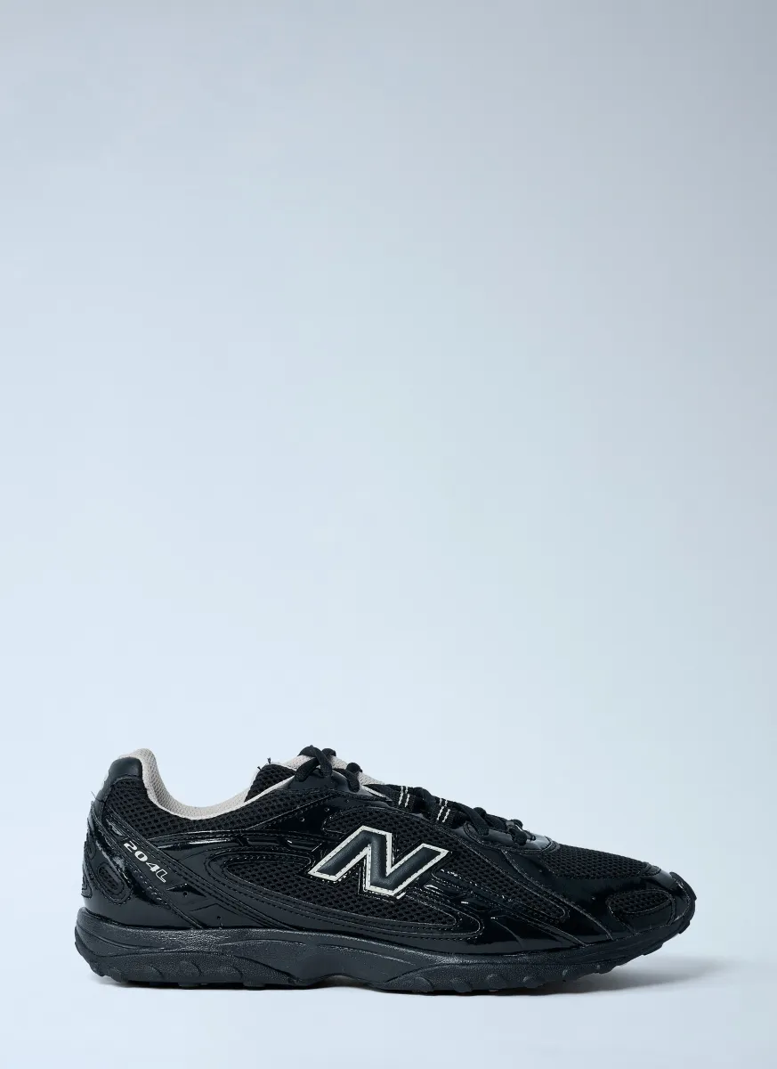 204L Sneakers