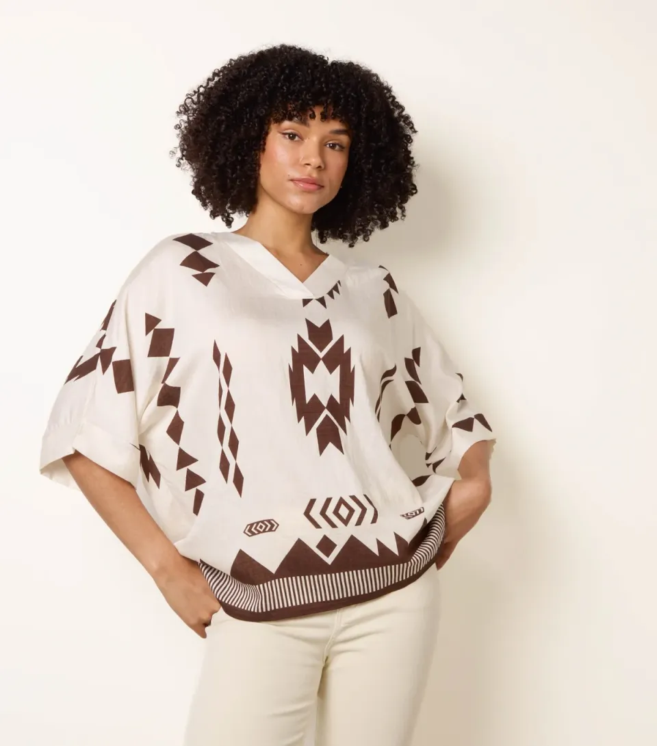 Women's Brown Geometric Print Blouse