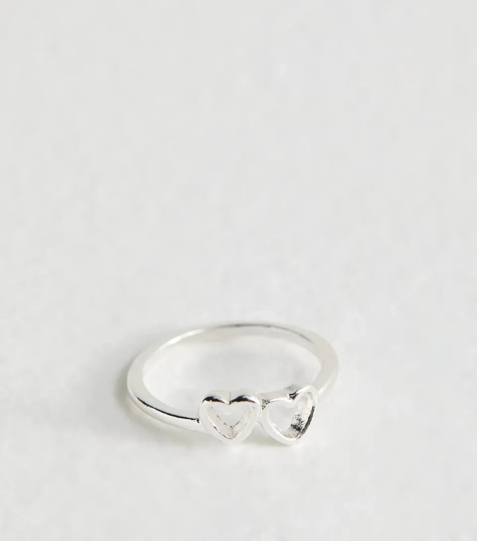 Silver Tone Cut Out Heart Charm Ring