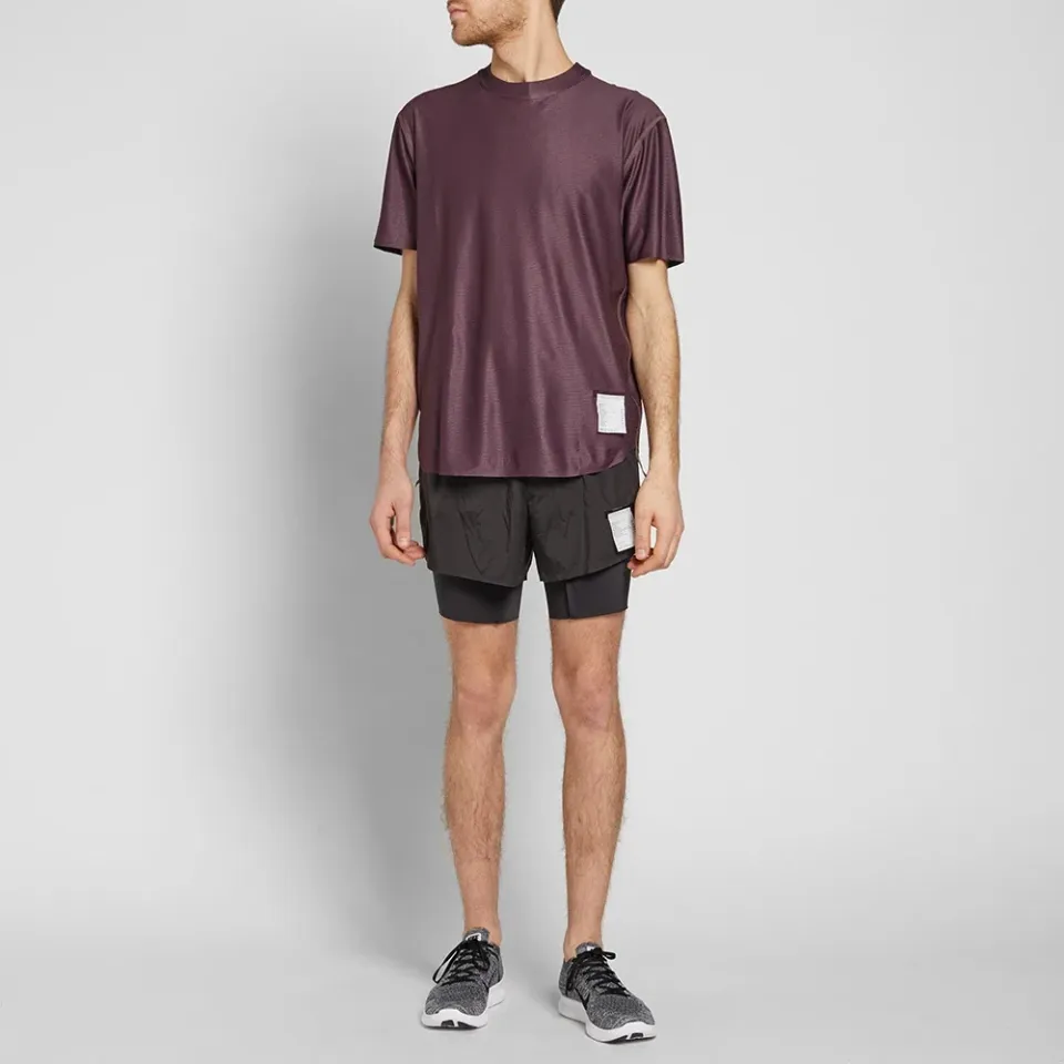 Light Tee