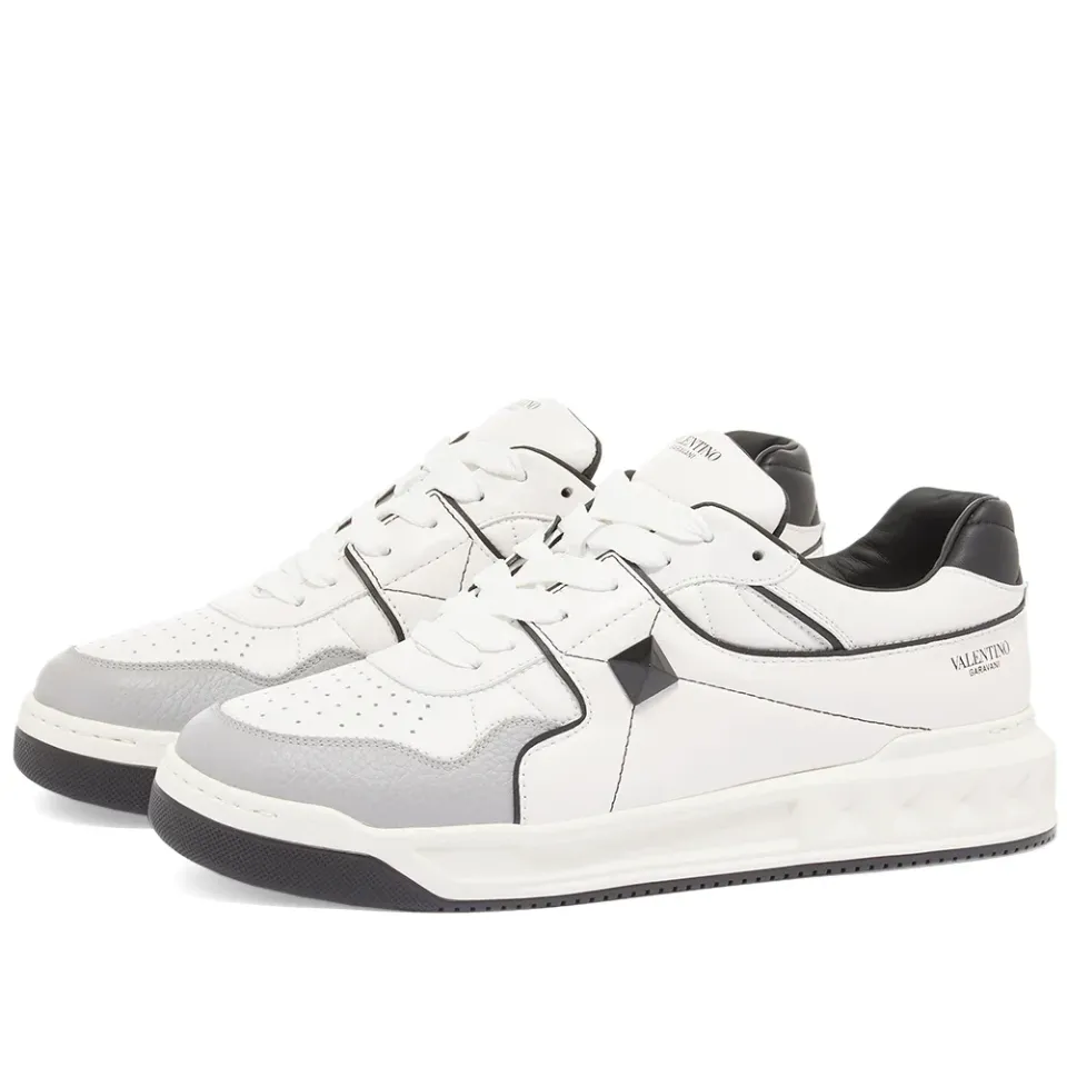 Low Top Roman Stud Sneaker