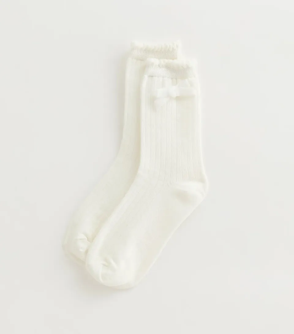 Cream Velour Bow Ankle Socks