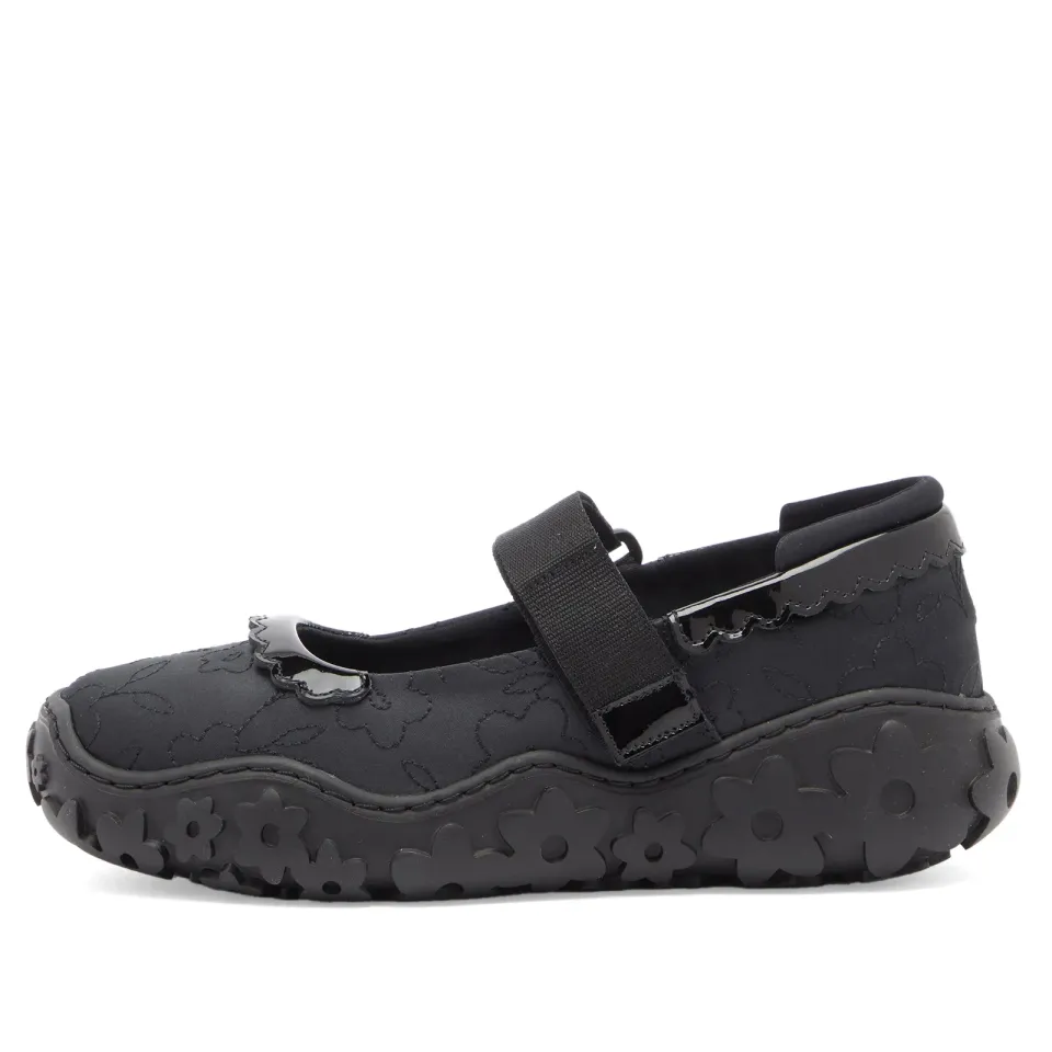 Octave Sneaker