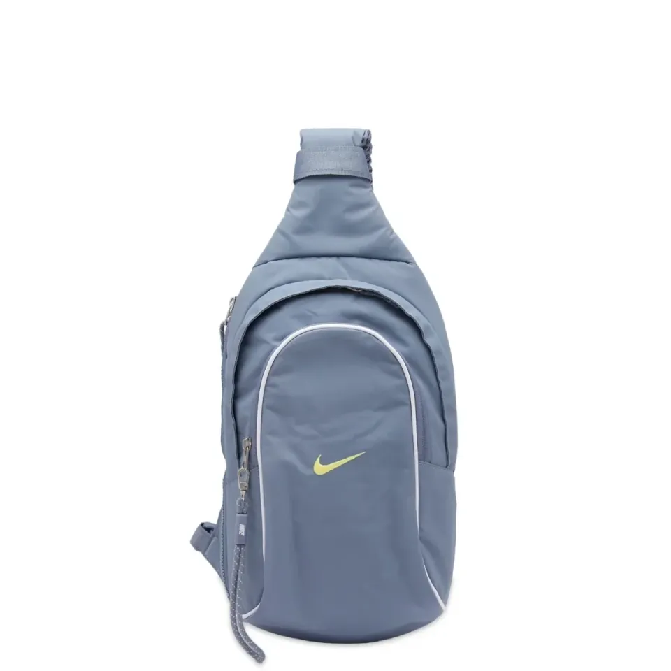 Nike Sportswear Essentials Sling Bag (8L)