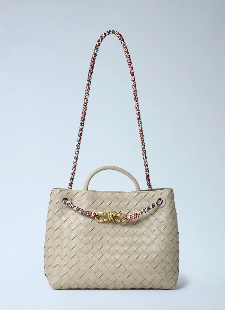 Medium Andiamo Handbag