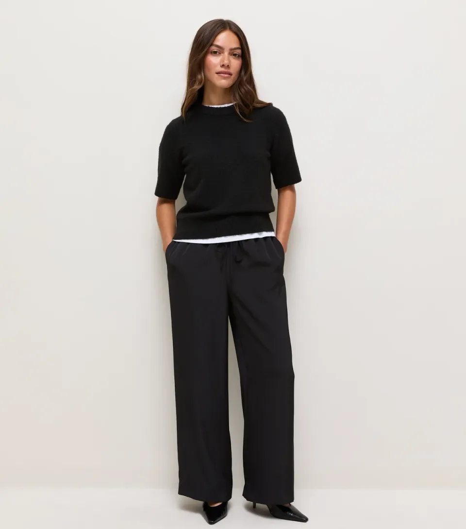 Women's Petite Black Satin Wide Leg Trousers