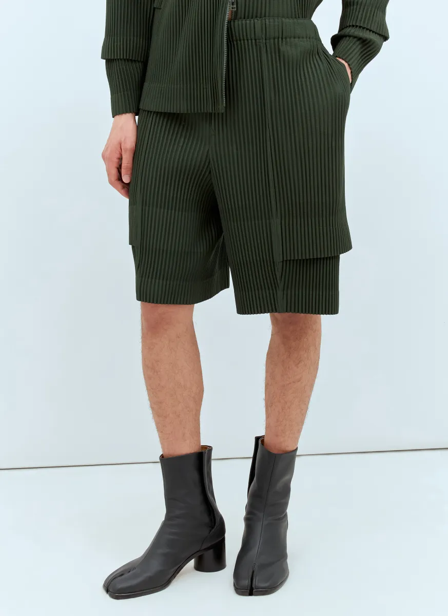 Cargo Pleated Shorts